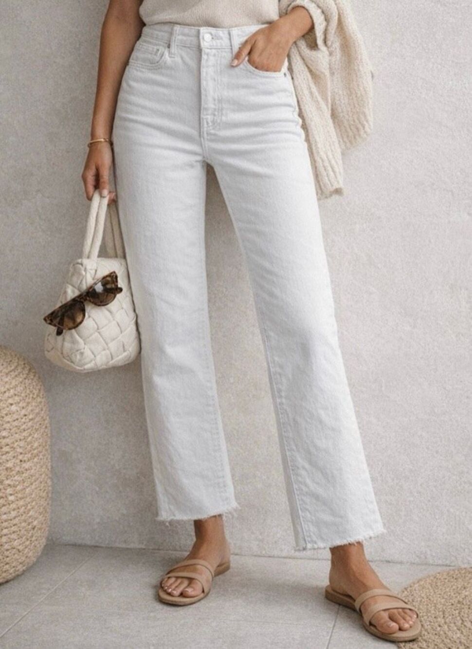 Joe’s jeans high rise white crop jeans wide leg size 25
